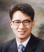 회장 김강